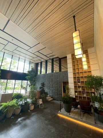 レジアス大橋DUXのロビー