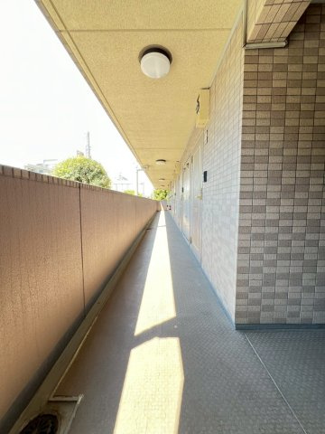 ルーブル都立大学Ⅱのロビー