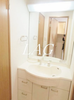 【洗面所】 | ミモザ | 洗面台です。