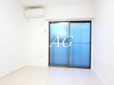 【居間・リビング】 | シャイネクス高砂 | 洋室のお部屋です。