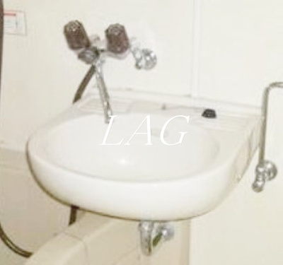 【洗面所】 | フローレンス | 洗面台です。