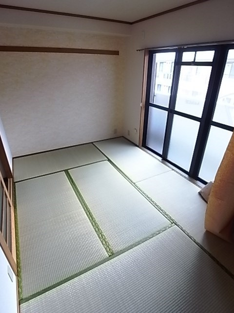 フローレンス西宮Ⅰの和室