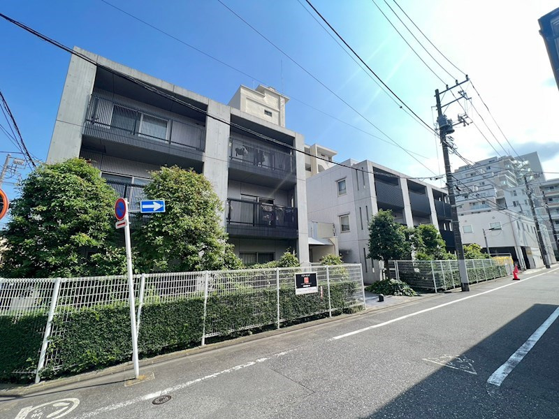 ルミエール中町の外観