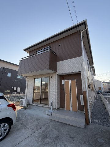 グランソフィア見沼の外観