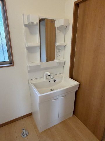 グランソフィア見沼の洗面所