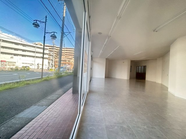 住吉町店舗の内装