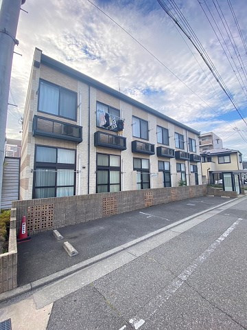 レオパレスTakarazukaの外観