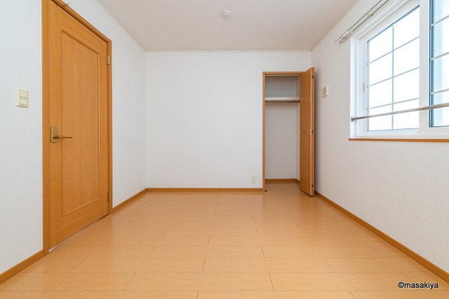 ルミネッセンス　Bの洋室