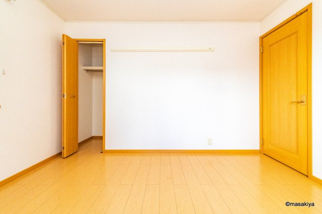 ルミネッセンス　Bの洋室