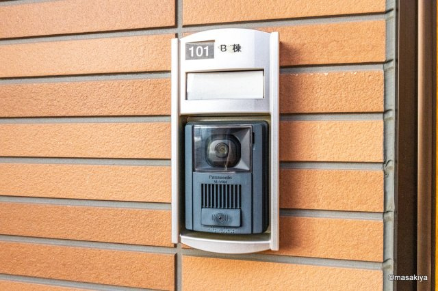 ルミネッセンス　Bのエントランス