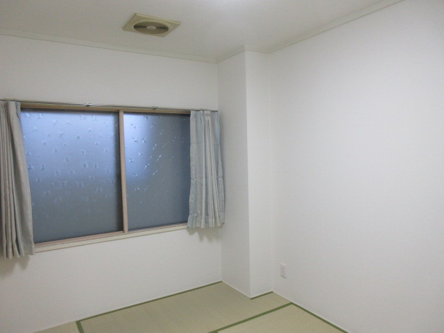 レジデンス西岡の和室