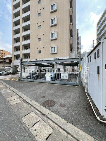 レジディア警固の駐車場