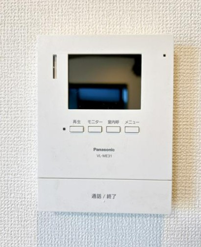 【中古】鶴ヶ島市下新田リフォーム中古住宅のセキュリティ|TVモニター付きインターフォン付きで悪質なセールスにも安心☆