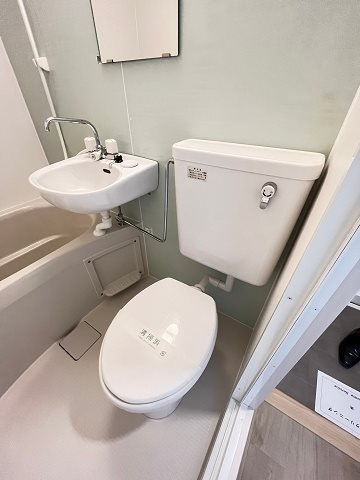 三甲イエムのトイレ