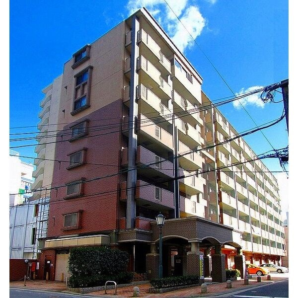ローヤルマンション博多駅前の外観