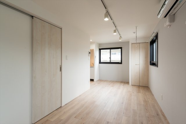 リーフ南砂の居間・リビング