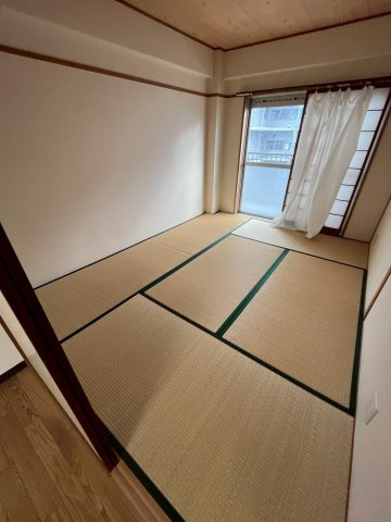 加島第3マンションの和室