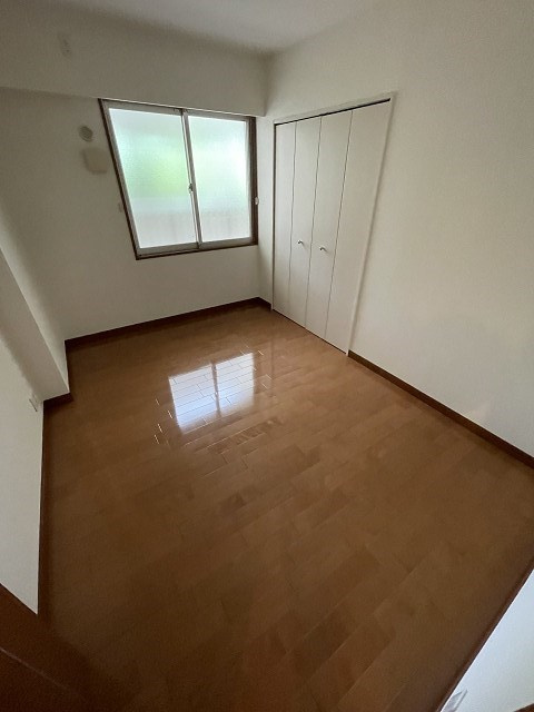 名次町ロジュマンの居間・リビング