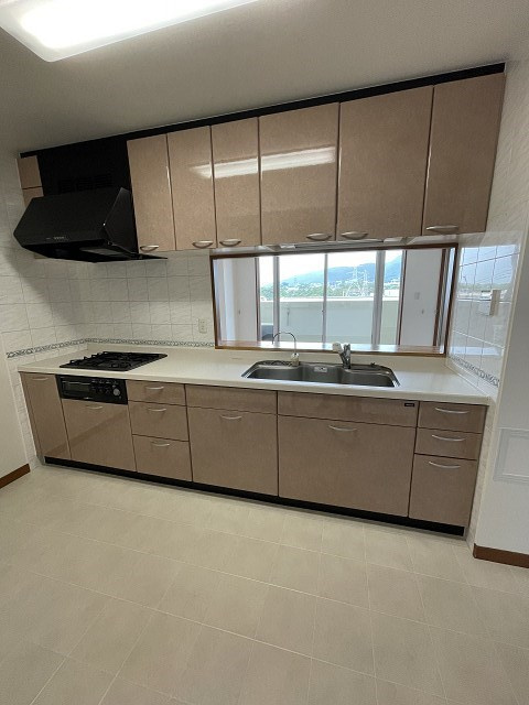 名次町ロジュマンのキッチン