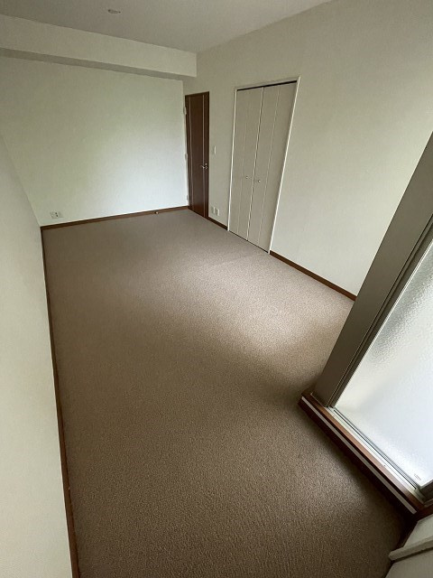 名次町ロジュマンの寝室