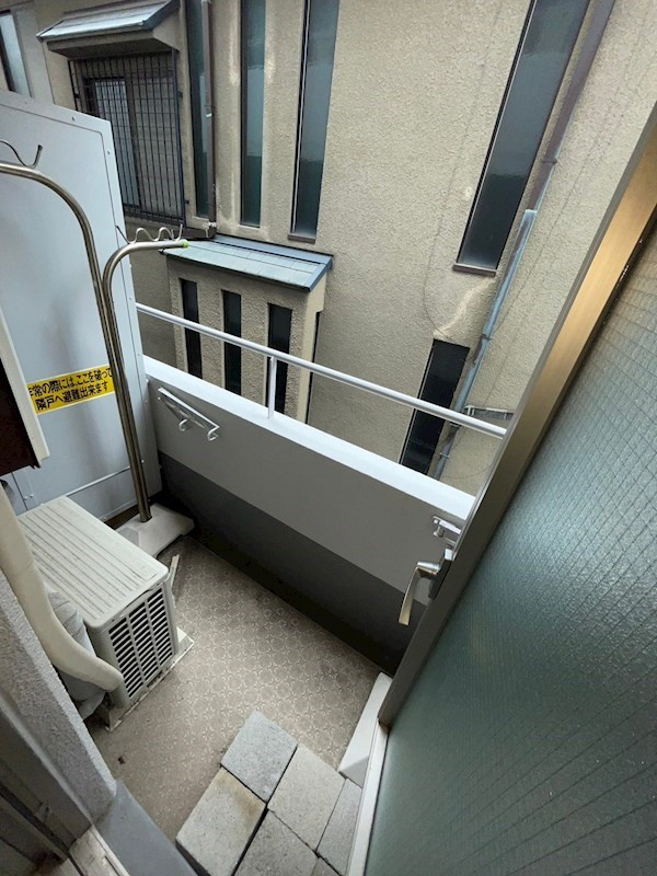 夙川羽衣町パークハイムⅡのバルコニー