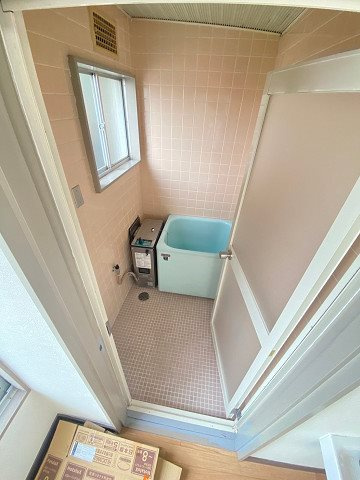 新光マンションの浴室