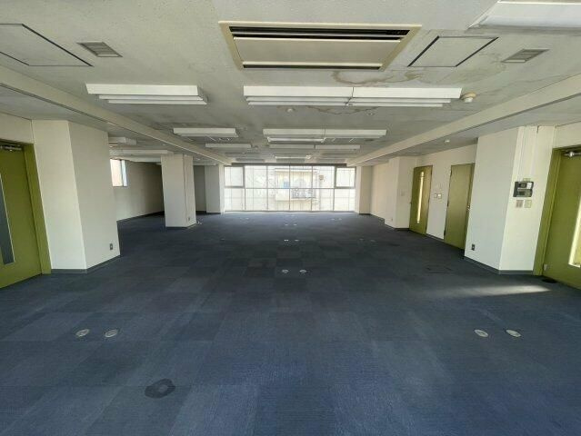 柳田ビルの寝室