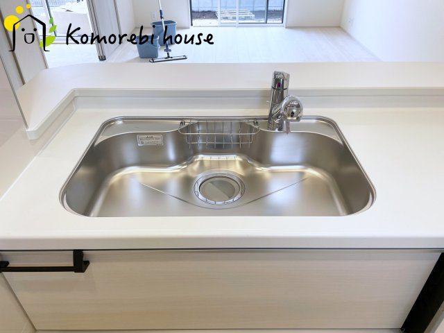 上尾市原市　12期　新築一戸建て　ブルーミングガーデン　01のキッチン|使いやすいキッチンです