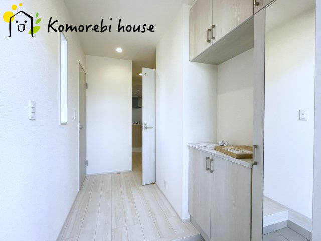 上尾市原市　12期　新築一戸建て　ブルーミングガーデン　01のその他|廊下です