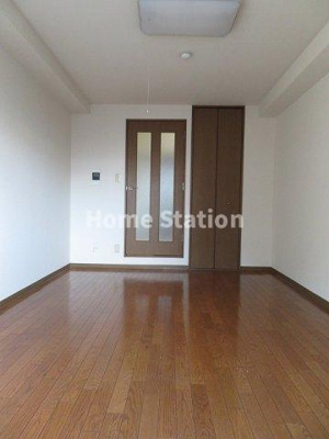 【居間・リビング】 | ロイヤルコート