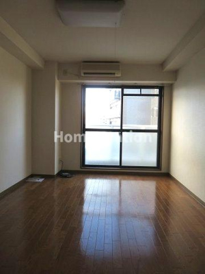 【洋室】 | ロイヤルコート