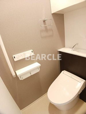 【トイレ】 | コーチ・フラット | ゆったりとした空間のトイレです
