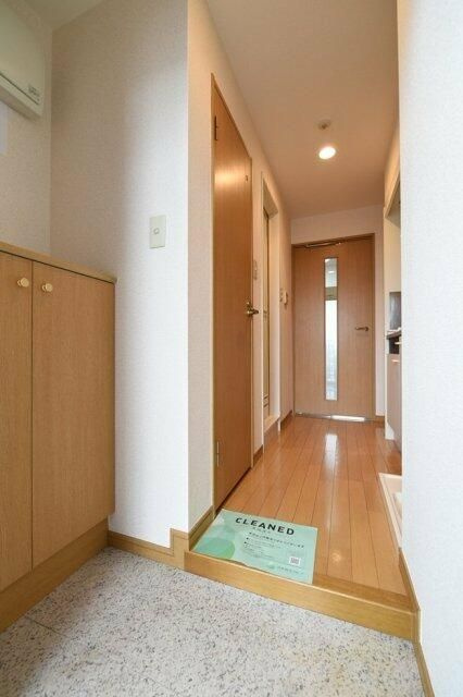 ヴェルト池袋の玄関