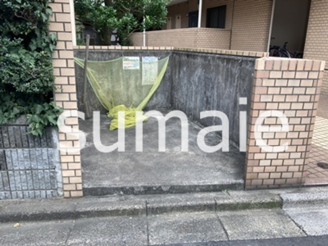 アーバンレジデンスのその他共用部分|敷地内ゴミ置き場。