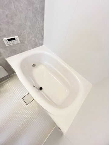 レトワール今川の浴室