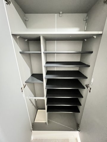 レトワール今川の収納
