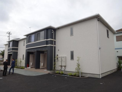 【エントランス】 | ウイングコート | 【Blueの取り扱い物件】