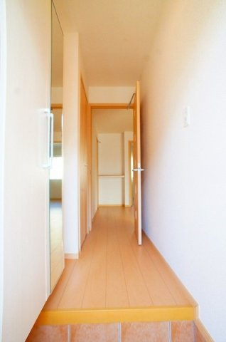 シンプルで使いやすい玄関です