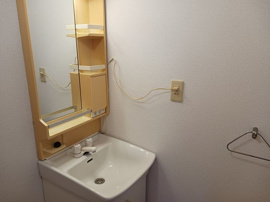 脱衣スペースもあります