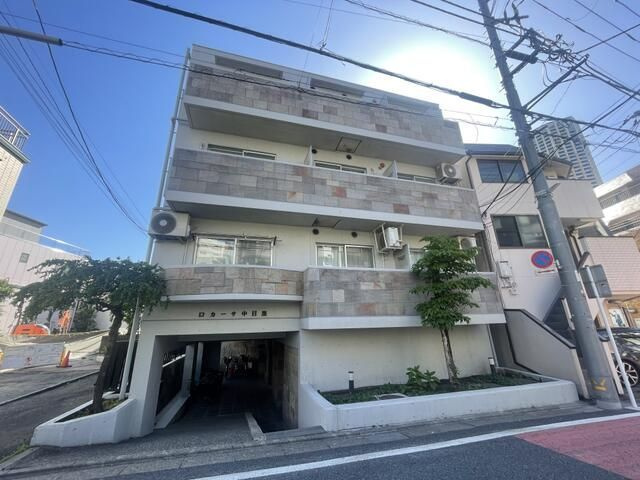 ロ・カーサ中目黒の外観