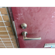 落ち着いた玄関です