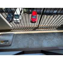 お洗濯にも便利なバルコニー付き