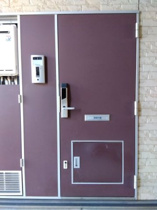 シンプルで使いやすい玄関です