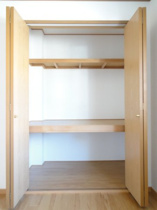 たっぷりとした収納スペースです