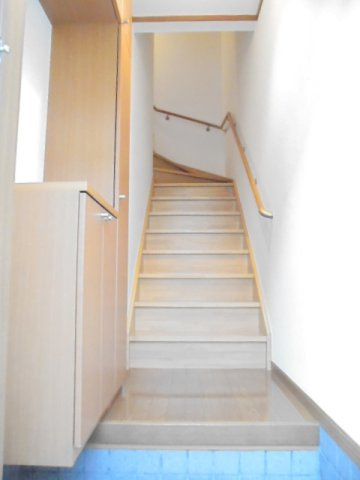 シンプルで使いやすい玄関です