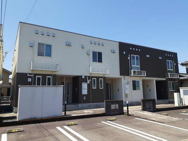 フェアリ－・テ－ル　Ⅱの外観