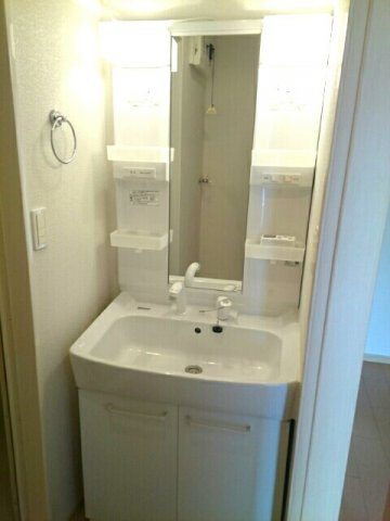 フェアリ－・テ－ル　Ⅱの洗面所