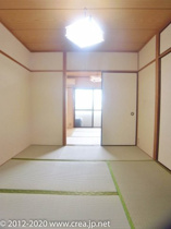 畳の上でゆっくりとくつろげる和室です