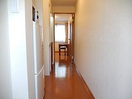 ゆったりとした玄関です