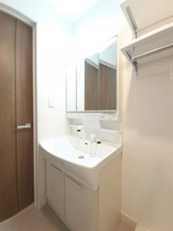 スペースが確保できる洗面所です